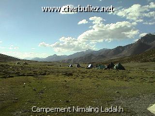 légende: Campement Nimaling Ladakh
qualityCode=raw
sizeCode=half

Données de l'image originale:
Taille originale: 148113 bytes
Temps d'exposition: 1/425 s
Diaph: f/400/100
Heure de prise de vue: 2002:06:27 17:37:28
Flash: non
Focale: 42/10 mm
